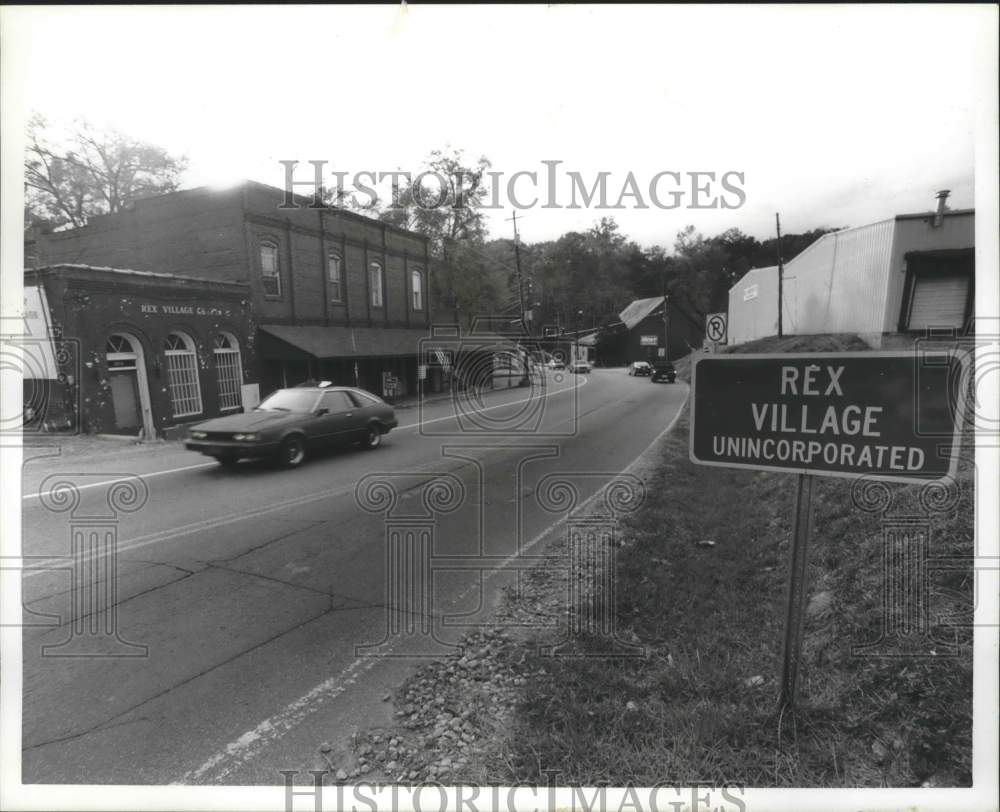 1990 Press Photo Rex, Georgia, downtown, hometown of Walter Leroy Moody - Historic Images