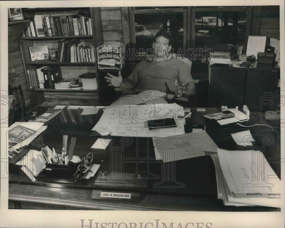 Press Photo King Ranch founder Tom Owen at desk, Alabama - abna37776 - Historic Images