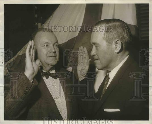 1970, Alabama Circuit Judge Sworn In - George Case, Thomas Huey - Historic Images