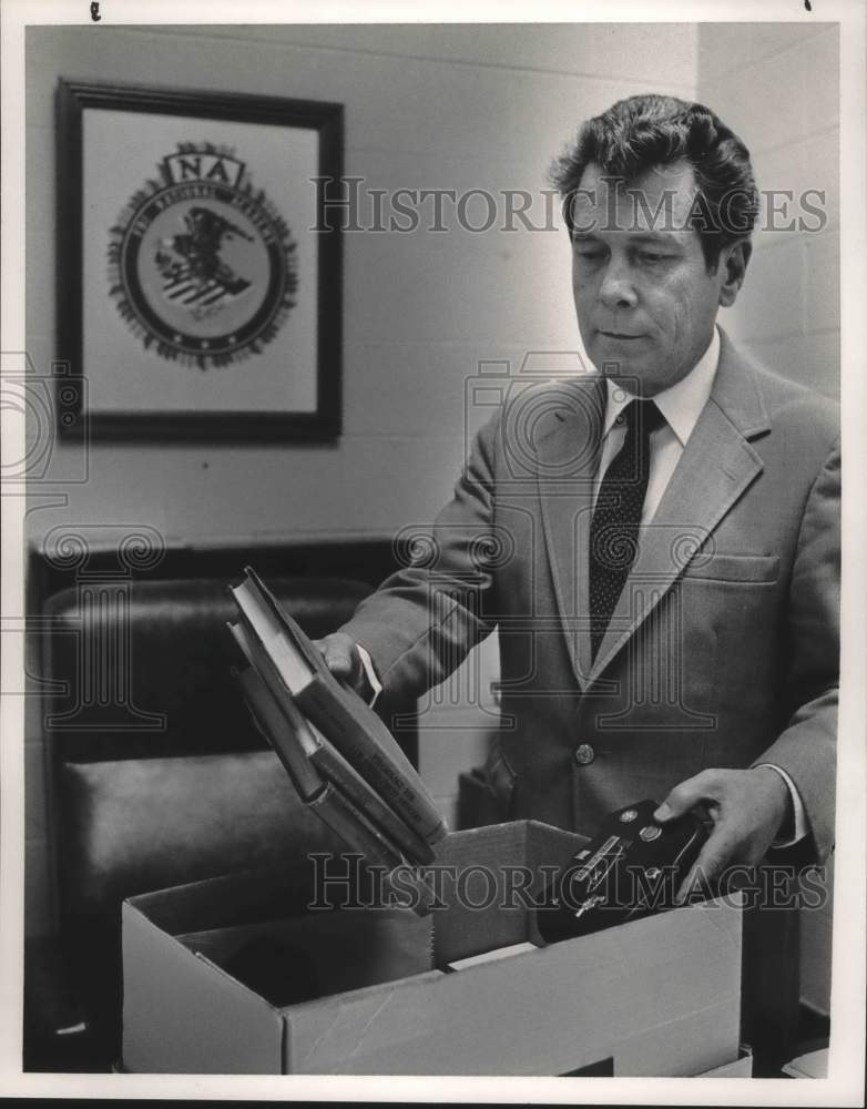 1986 Press Photo Lieutenant Jim Quinn, Fairfield Police Department - abna38263 - Historic Images