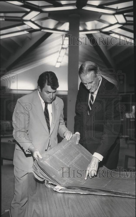 1975 Press Photo James Shepard, School Board Member - abna38307 - Historic Images