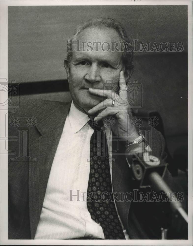 1991 Press Photo Bill Myers, Birmingham City Councilman, at Press Conference - Historic Images