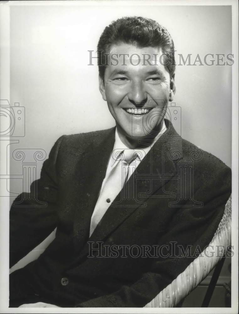 1958 Press Photo Jack Narz, television host, portrait - abna38467 - Historic Images