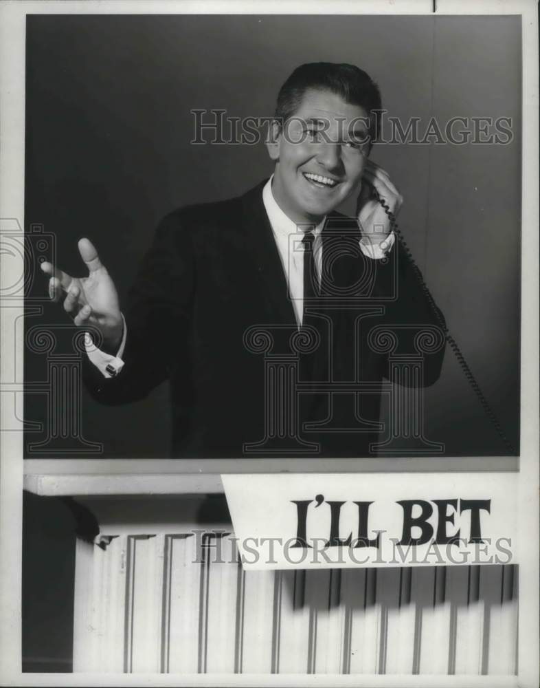 1965 Press Photo Jack Narz, television host, on game show set - abna38468 - Historic Images