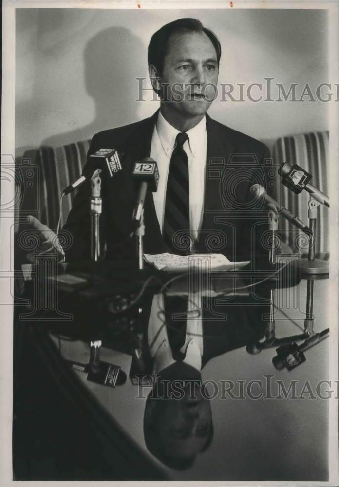 1990 Press Photo Don Siegelman, Attorney General, Alabama - abna38517 - Historic Images