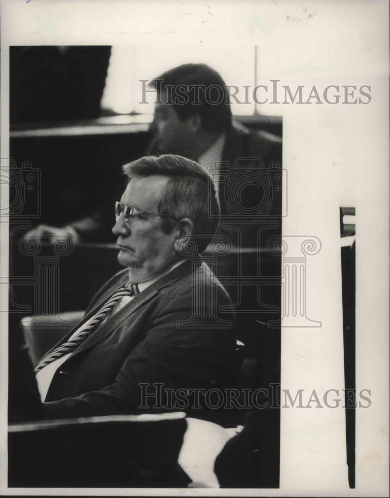 1987 Press Photo David Orange, Jefferson County Commission President, in Court - Historic Images