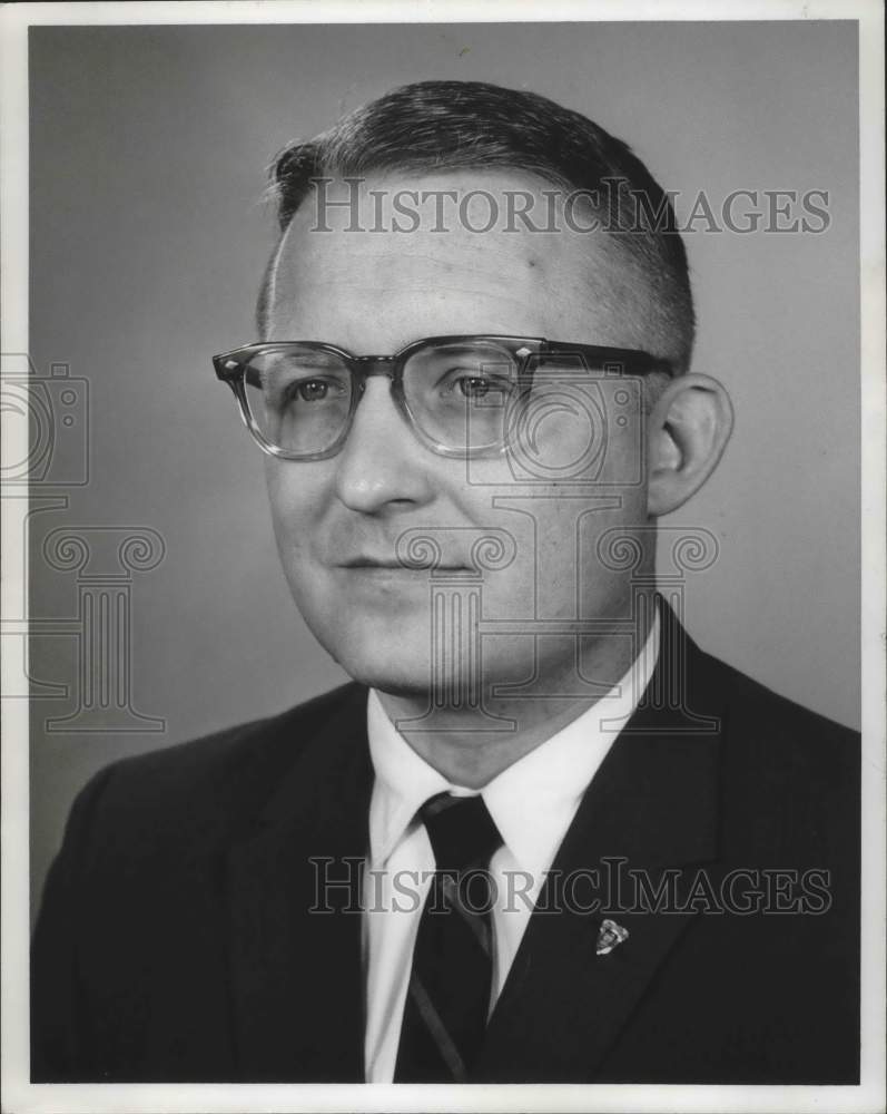 1966 Press Photo Politician Robert L. Norris - abna38651 - Historic Images