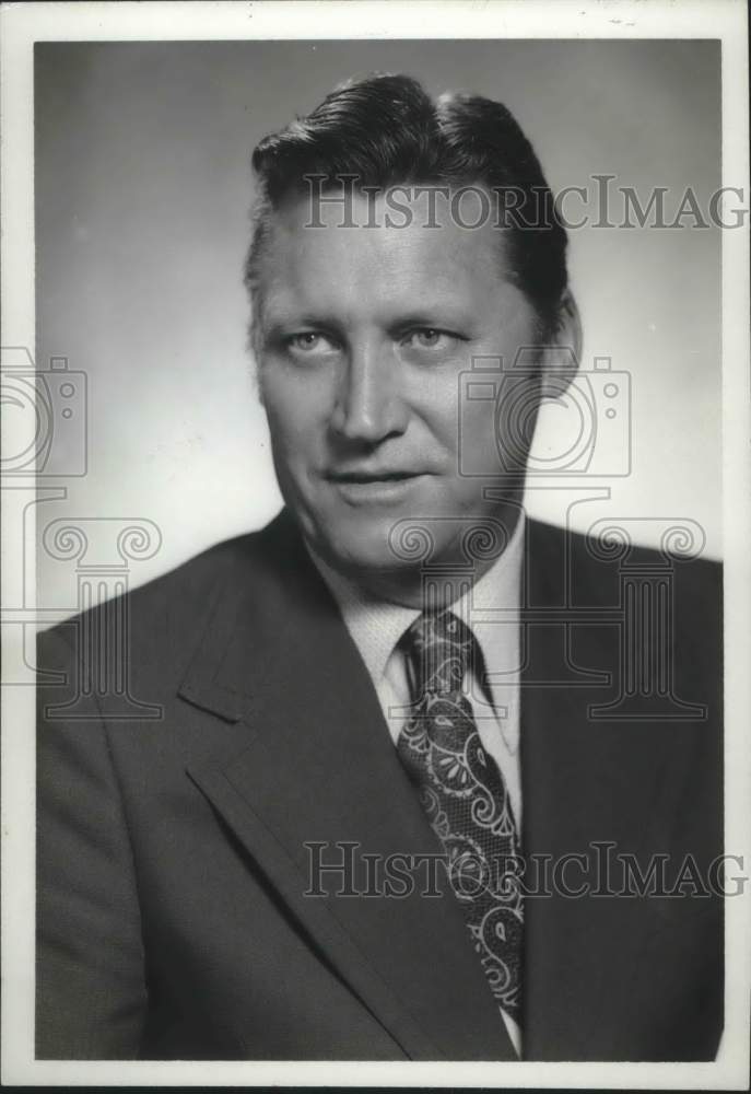 1976 Press Photo Parks Scott with South Central Bell - abna38746 - Historic Images