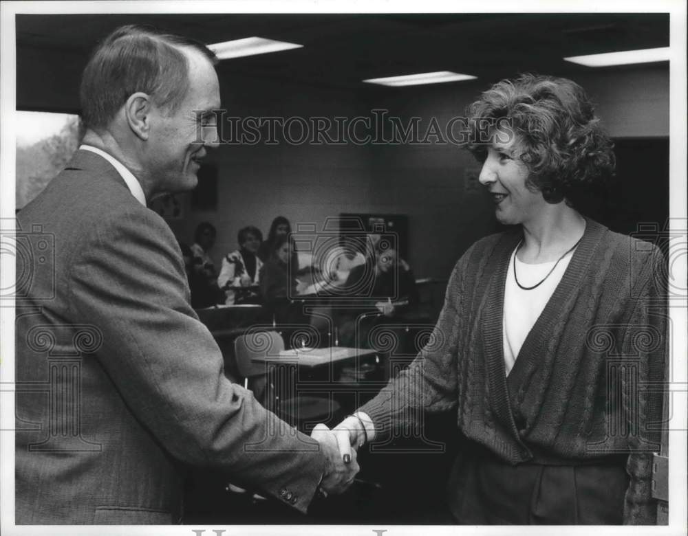 1992 Press Photo Byron Nelson, New Homewood School Superintendent in Alabama - Historic Images
