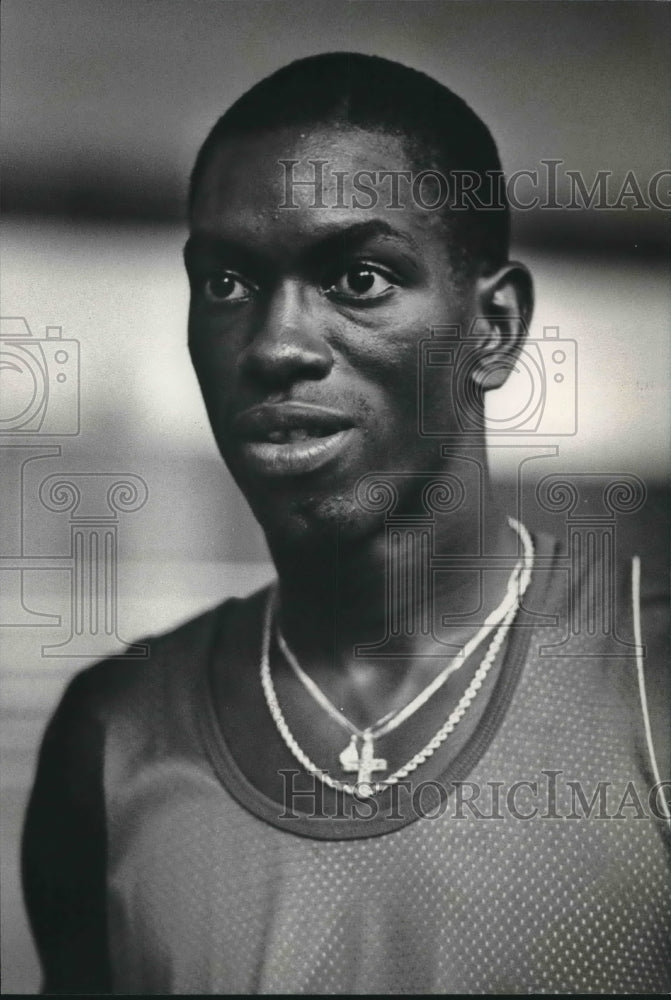 1982 Press Photo Alabama Basketball Player Oliver Robinson - abna38908- Historic Images