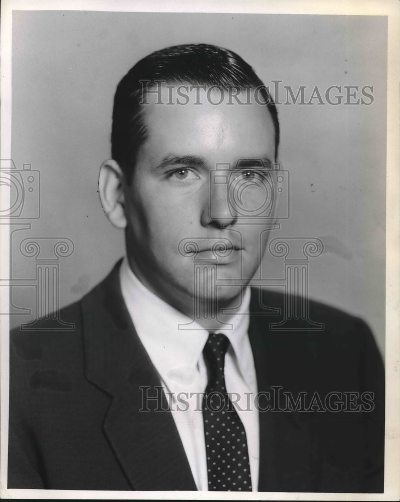1962 Press Photo Alan E. Head, Banker, First National Bank - abna39031 - Historic Images