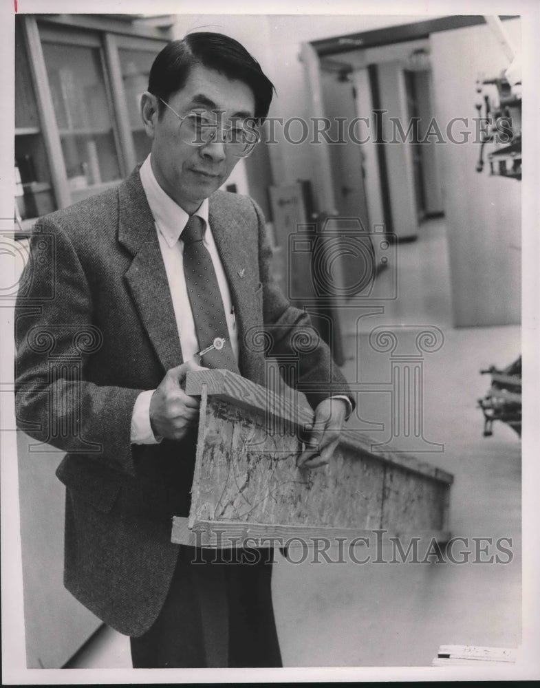 1988, Doctor R. C. Tang of Auburn University School of Forestry - Historic Images