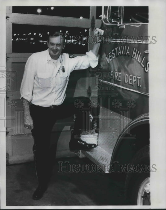 1976 Bill Towers, Vestavia Fire Chief, Fire Department Truck - Historic Images