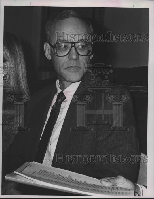 1990, William Slagle before jury selection for crime - abna39401 - Historic Images
