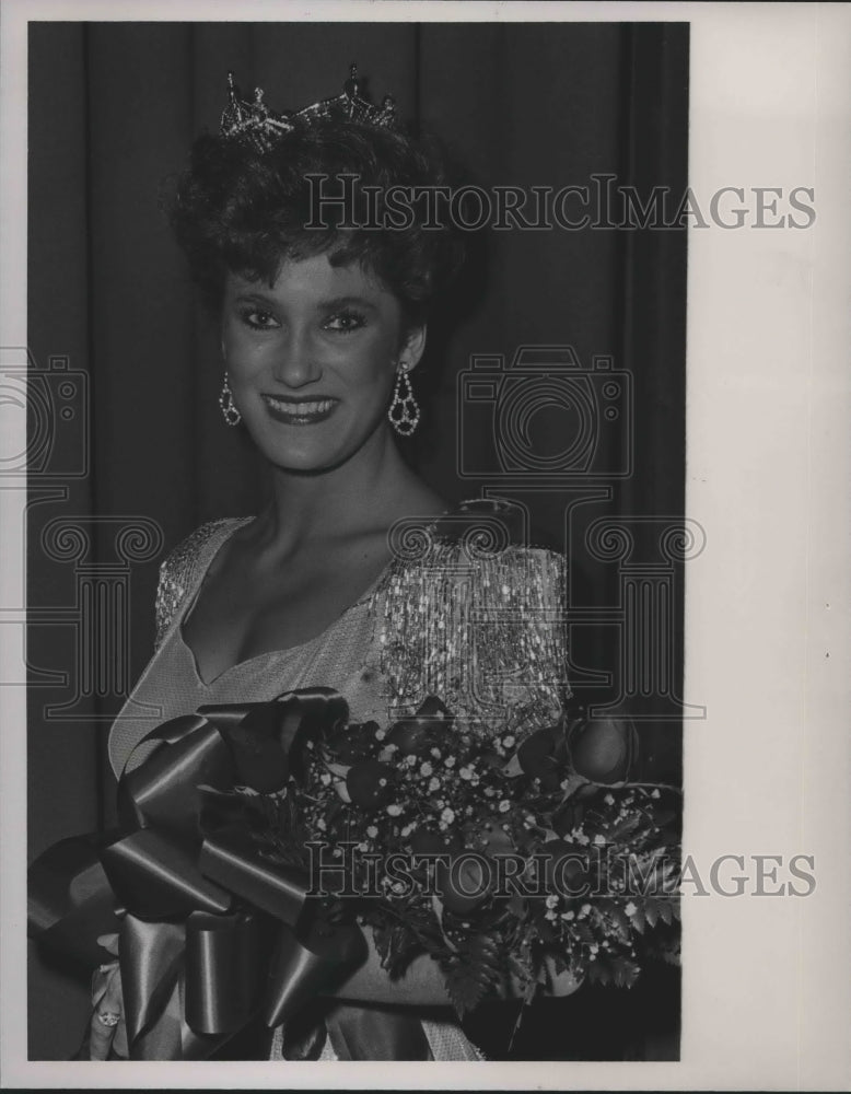 1986 Resha Riggins, Miss Entre Nous, Samford University, Alabama - Historic Images