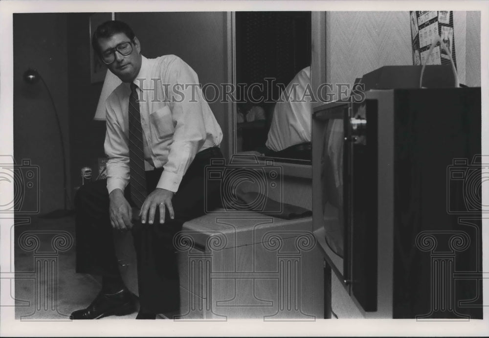 1986 John Teague Lt. Governor Candidate watching results of polls - Historic Images