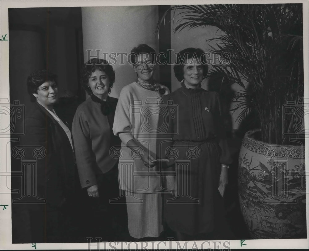 1986 Birmingham Turf Club Members with Judy Thompson, Others - Historic Images