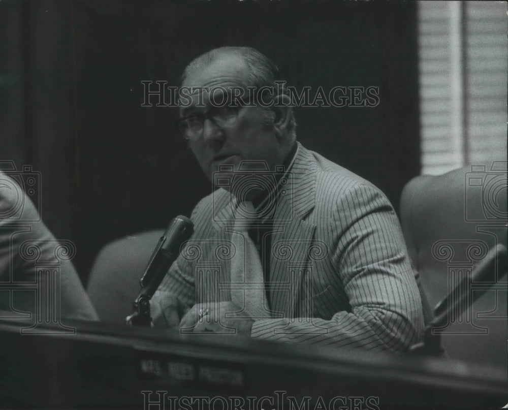 1972 Press Photo City Council Don Hawkins, Director of Industrial Development - Historic Images