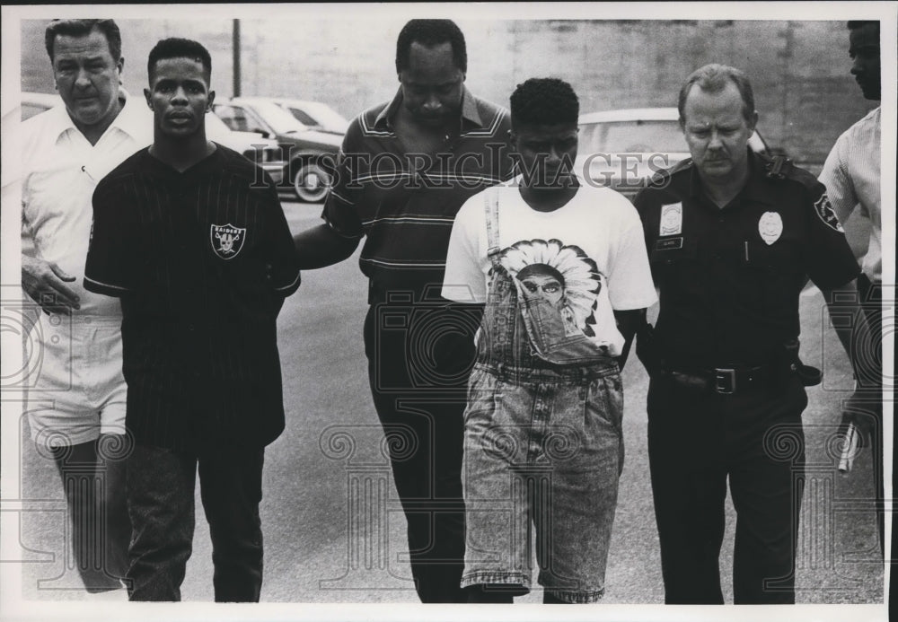 1991, Triple Homicide Suspects Led to Jail by Police, Alabama - Historic Images