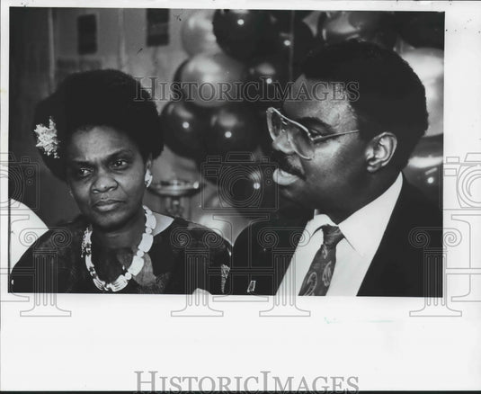 1992, Hank Sanders and wife - abna39681 - Historic Images