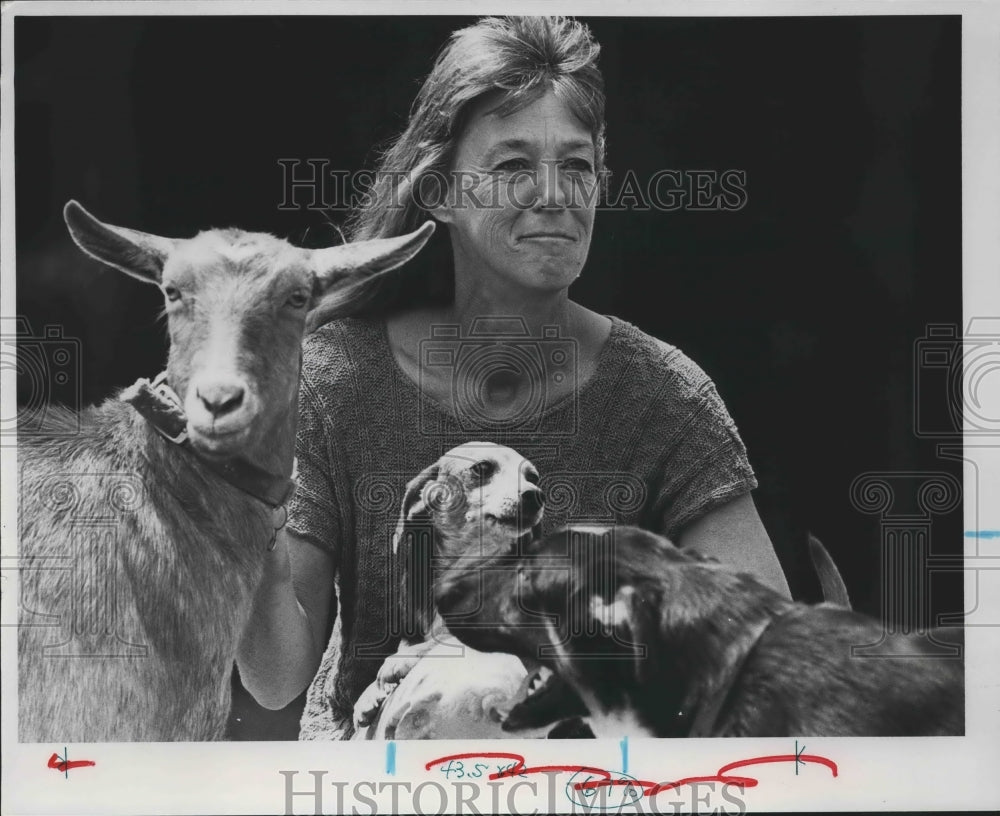 1987, State president of Humane Society Anne Speakman with Animals - Historic Images