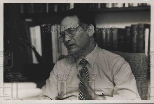 1989, Edward Taub, Department of Psychology, University of Alabama - Historic Images