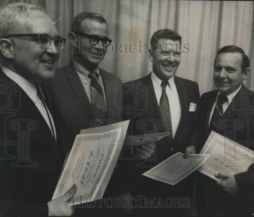 1970, Awards Presented to Alabama House of Representatives Members - Historic Images