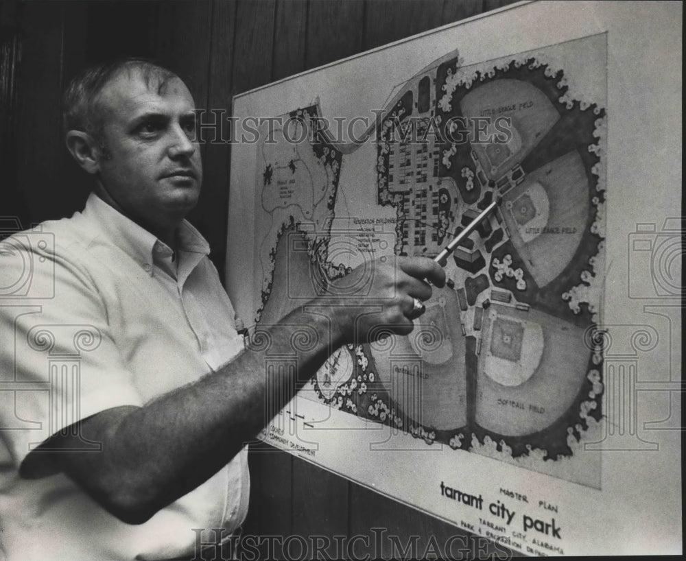 1984 Press Photo Tippy Smith, Tarrant, Alabama Parks and Recreation Director - Historic Images