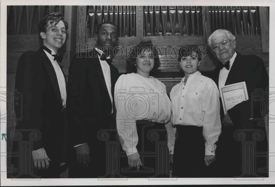 1991 Press Photo Director Hugh Thomas & musicians, Birmingham-Southern Choir, AL - Historic Images