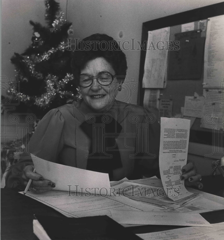 1983, Vestula Thompson, Shelby County Registrar at her desk - Historic Images