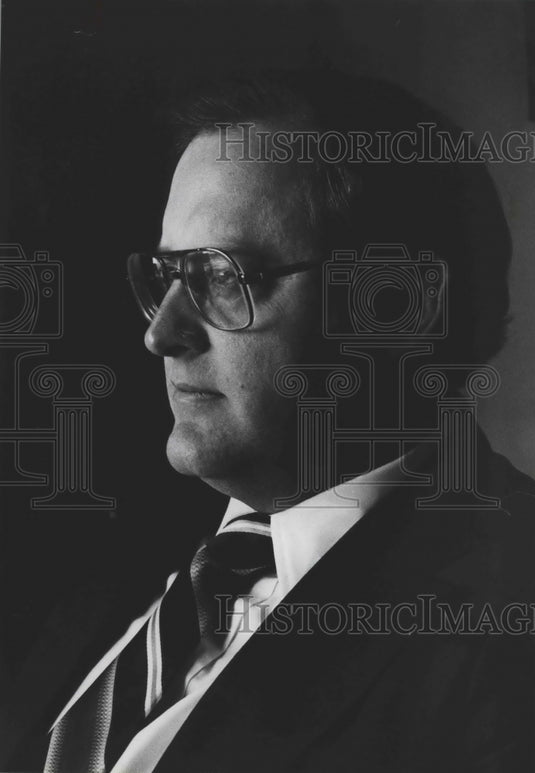1982, Jefferson County District Judge Wayne Thorn - abna40206 - Historic Images