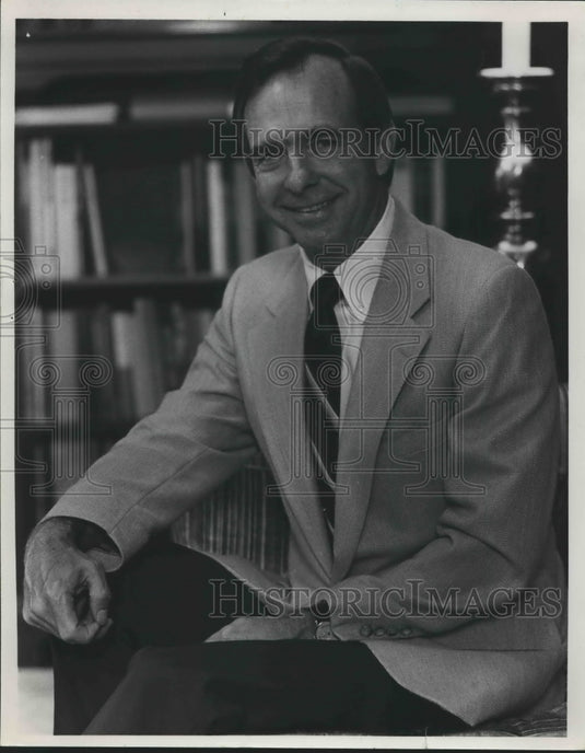 1987, Dr. Joab Thomas, University of Alabama President - abna40316 - Historic Images