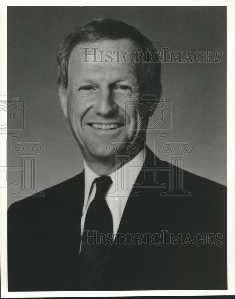 Press Photo Harvey Mackey - abna40430 - Historic Images