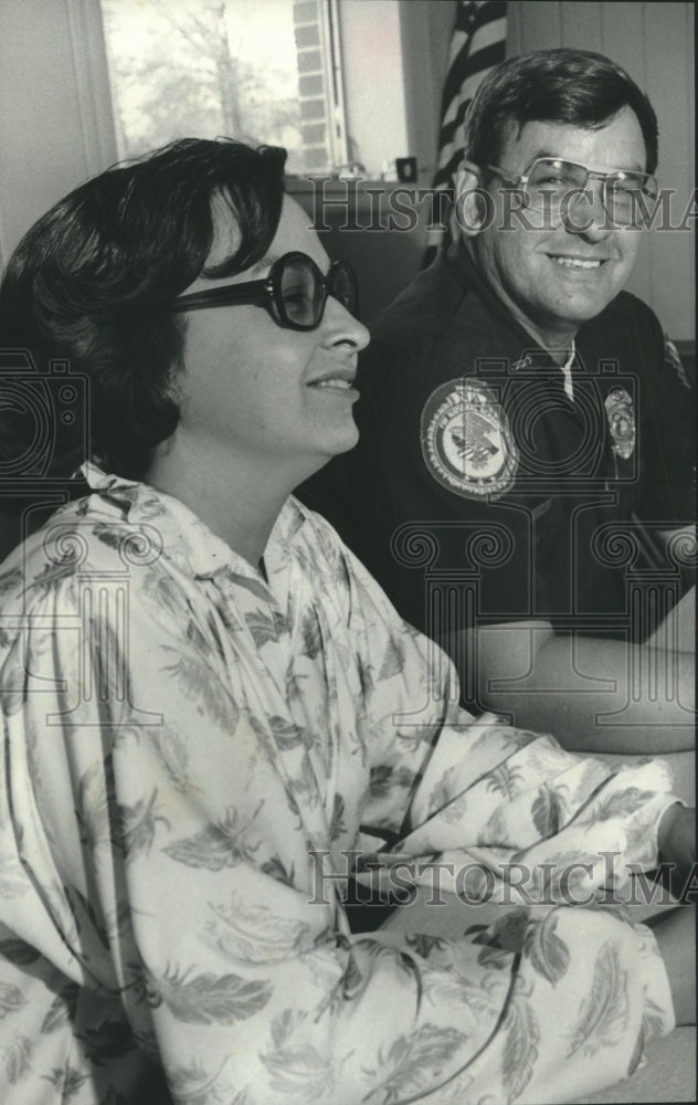 1978, Hoyt Mann Jr., Springville Police Chief with Mrs. Waid - Historic Images