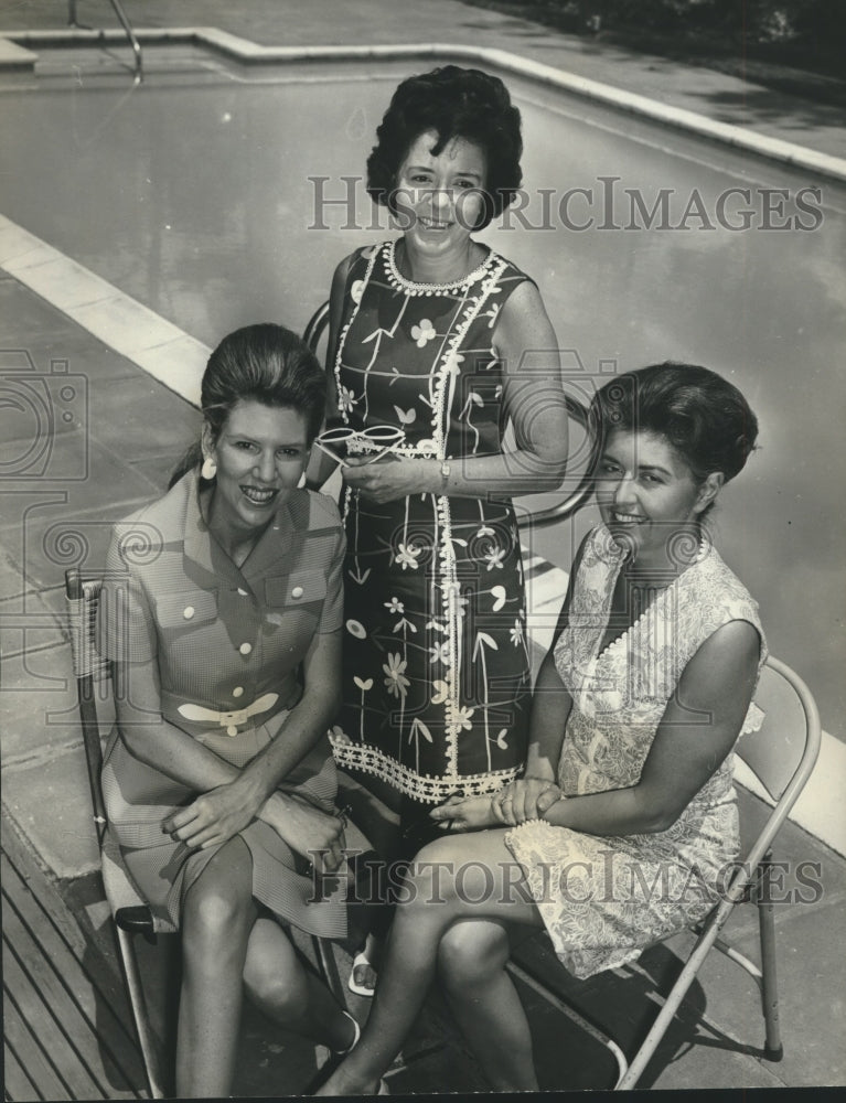 1972 Press Photo The Women's Auxiliary of the Birmingham Bar Association - Historic Images