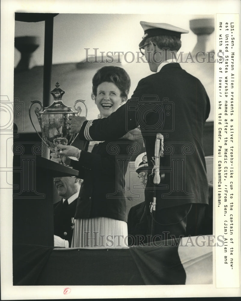 1978 Senator Maryon Allen presents trophy to Commander Paul Callahan - Historic Images