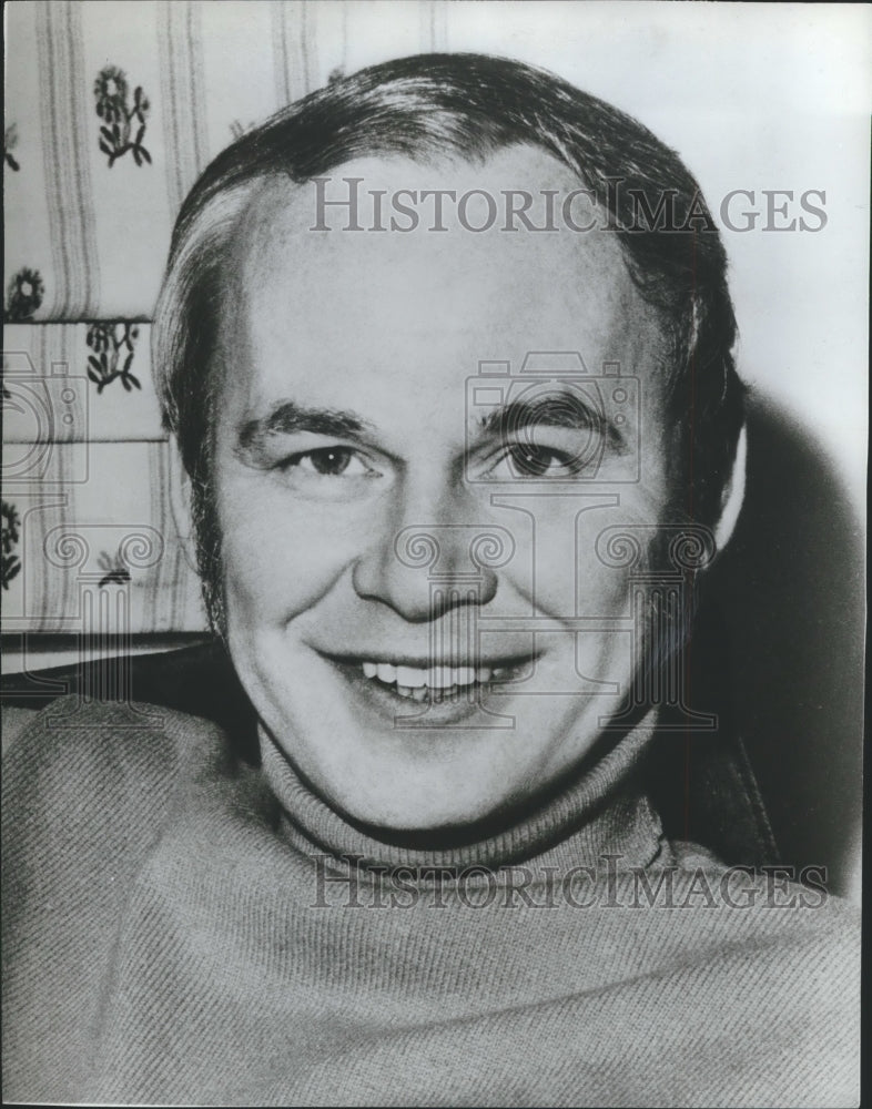 1970 Press Photo Hairdresser, Kenneth - abna40609 - Historic Images