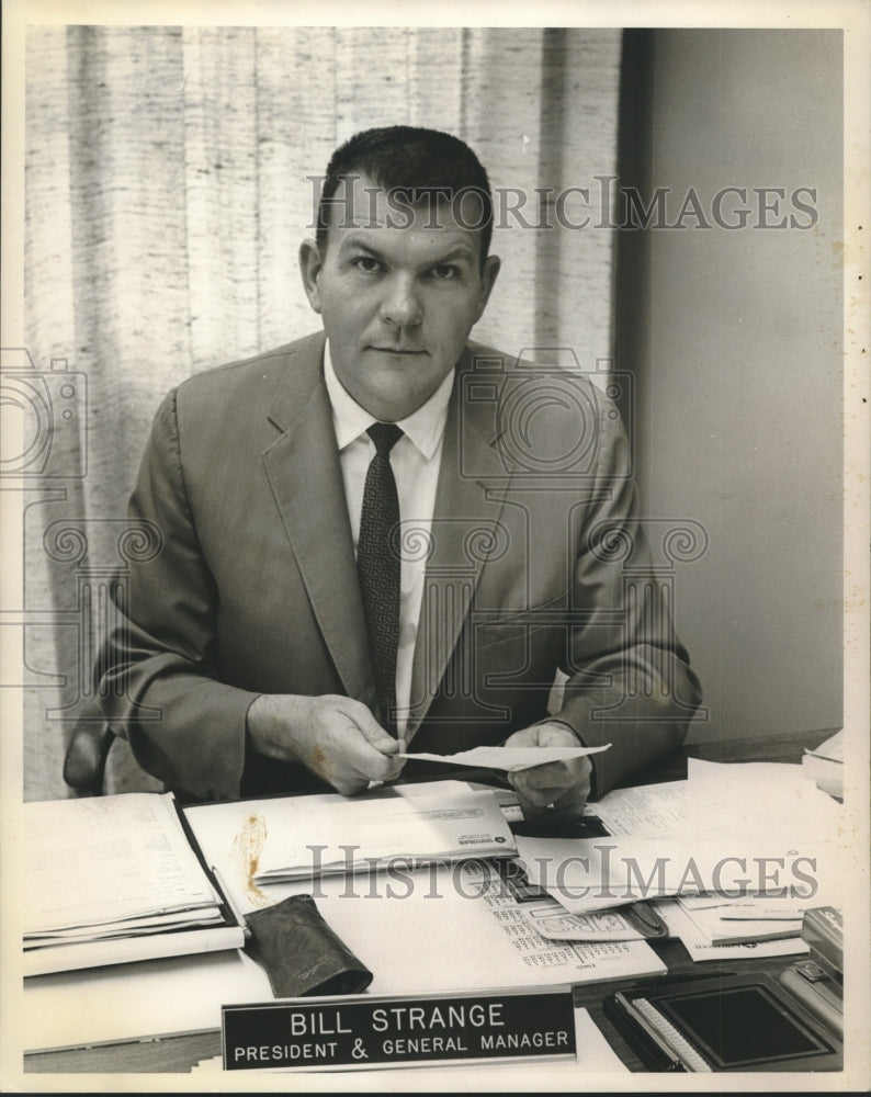 1965 Press Photo Bill Strange, Auto Agency President and General Manager - Historic Images