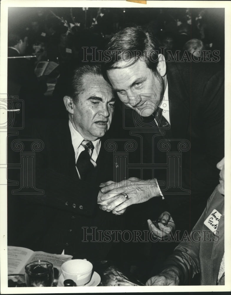 1982 Governor George C. Wallace, Governor Fob James speak at dinner - Historic Images