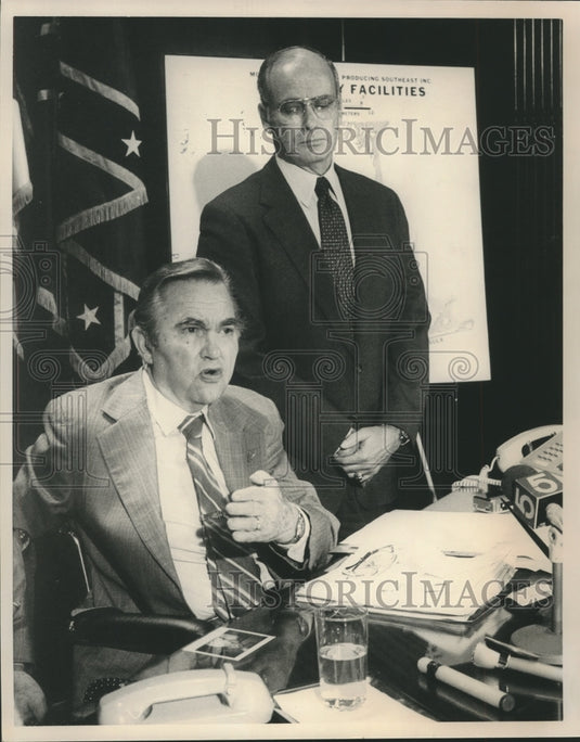 1984, Alabama Governor George C. Wallace with C. E. Spruell - Historic Images