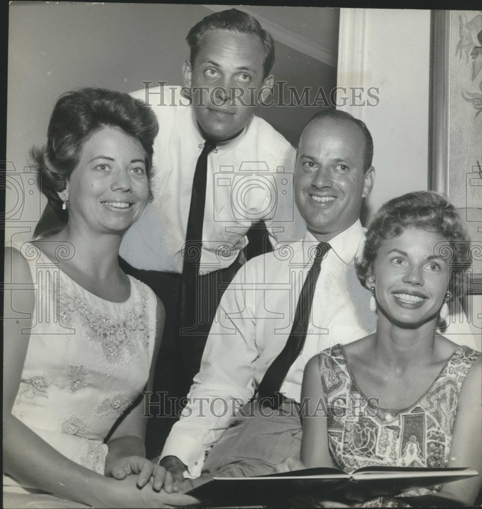 Press Photo Mr. and Mrs. Sidney Smyer Jr. and Major and Mrs. William Reiss - Historic Images