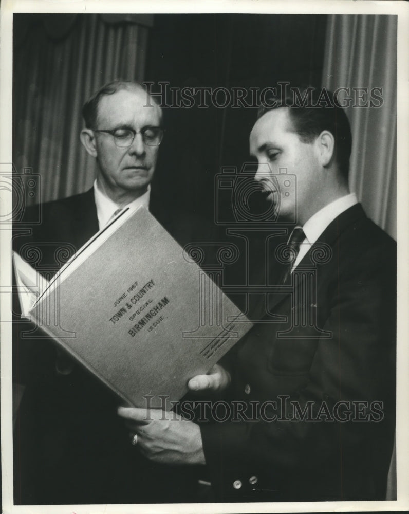 1967, Mayor Albert Boutwell receiving magazine from Jerry Weaver - Historic Images