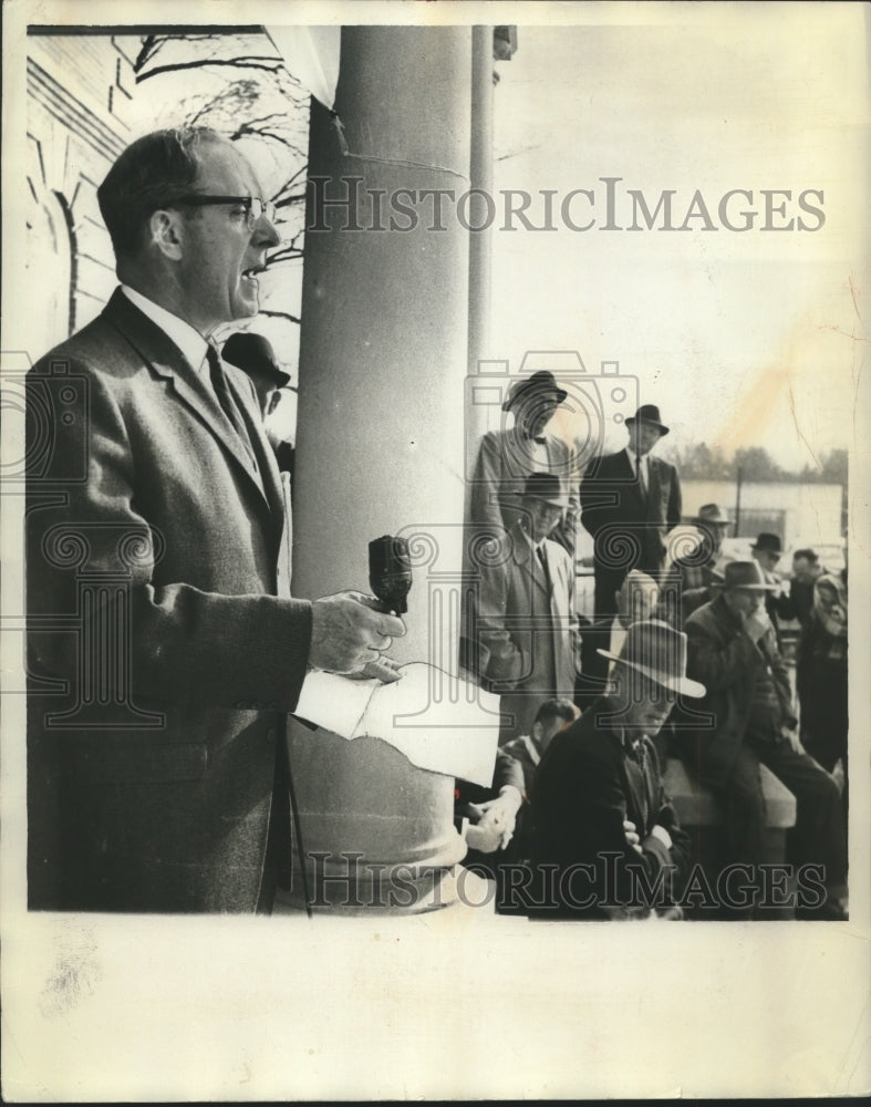 1967 Press Photo Candidate for Governor Albert Boutwell - abna40748 - Historic Images