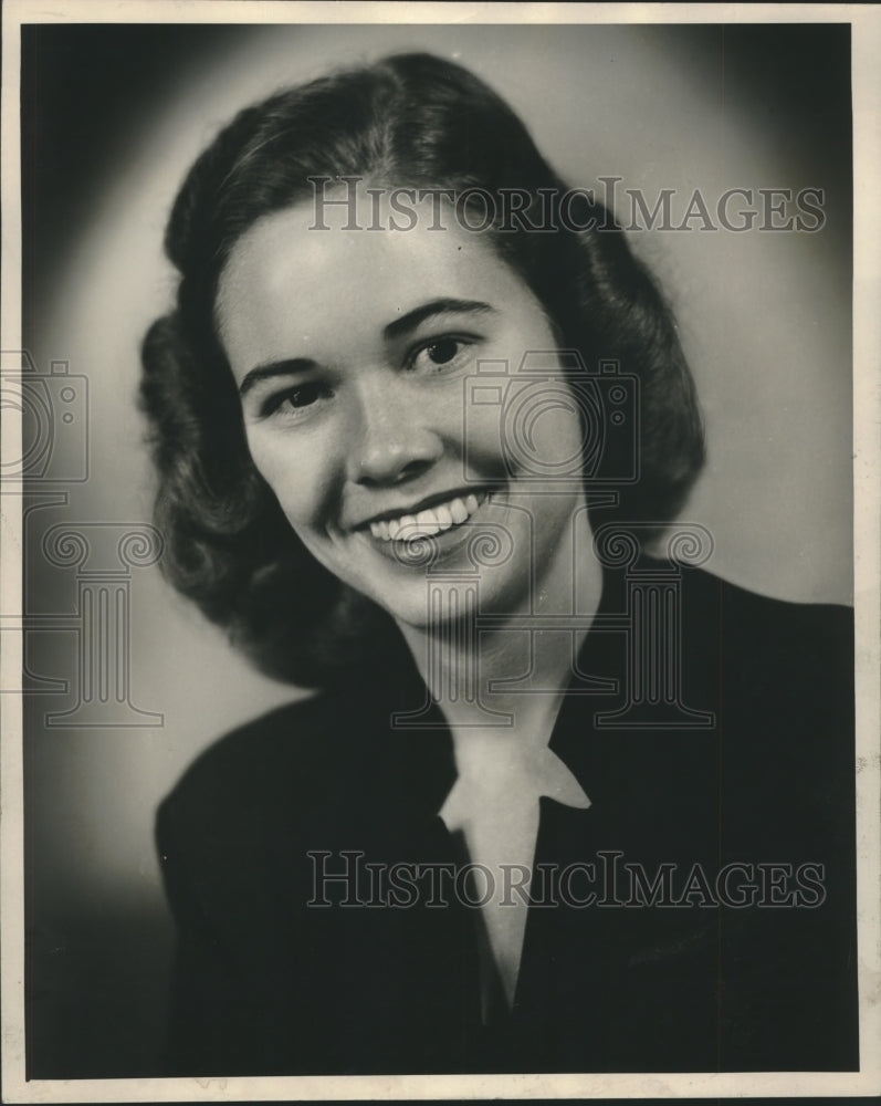 1946 Press Photo Mary Wolford, Junior Fashions, Birmingham, Alabama - abna40872 - Historic Images