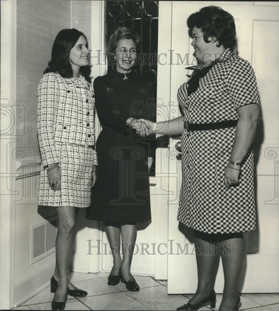 1973, Members of the Women&#39;s Advisory Board, guests at Home Luncheon - Historic Images