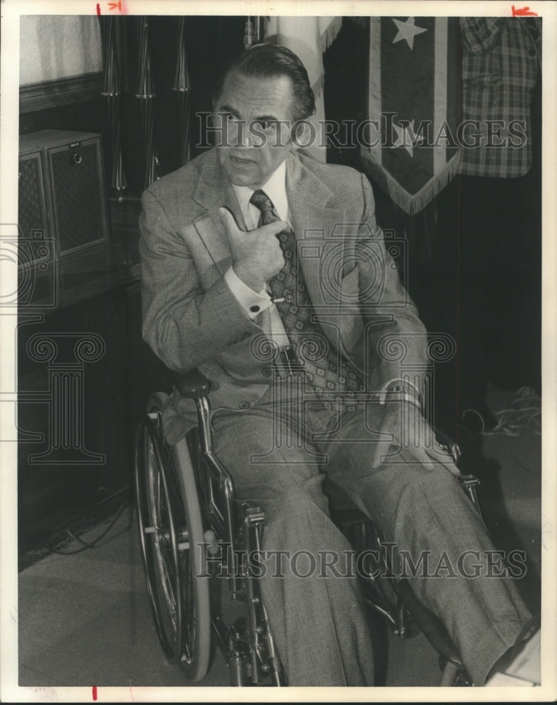 1975 Press Photo Alabama Governor George C. Wallace speaks about Health - Historic Images