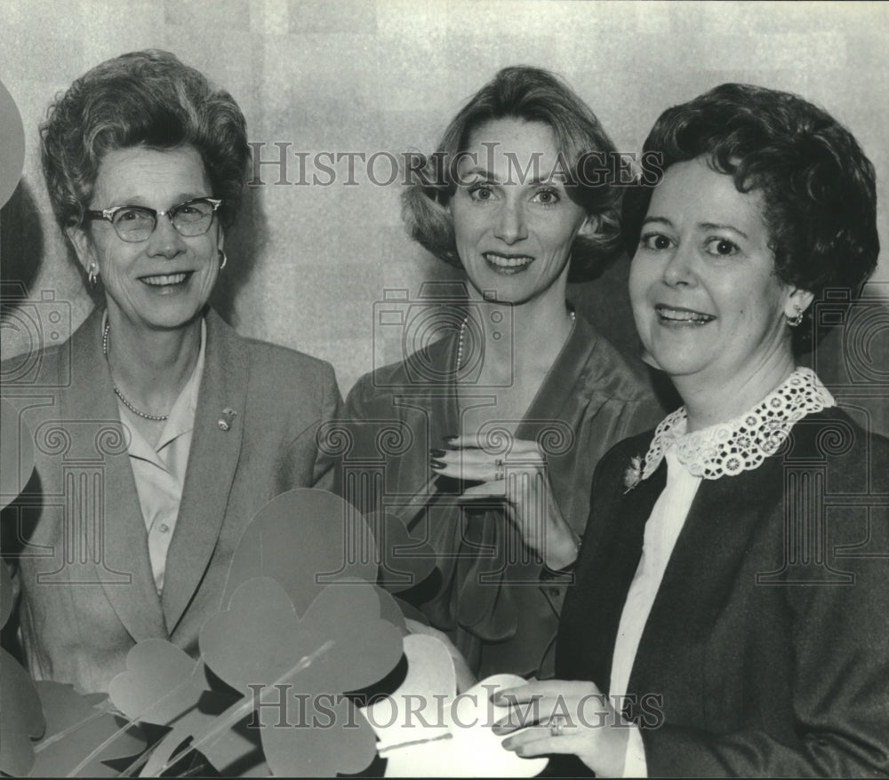 1980, United Methodist Women of Highlands United Methodist Church - Historic Images