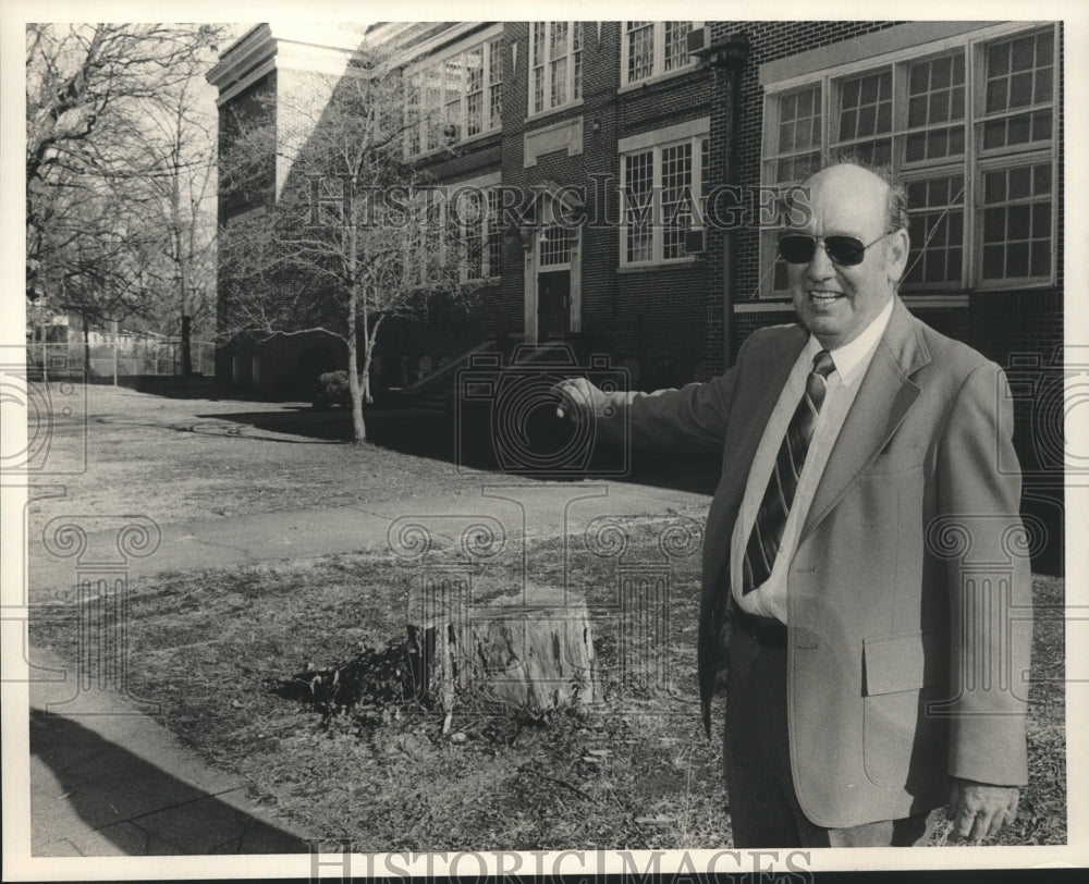 1987, Erskine Stamps, President of Fairview Neighborhood Association - Historic Images