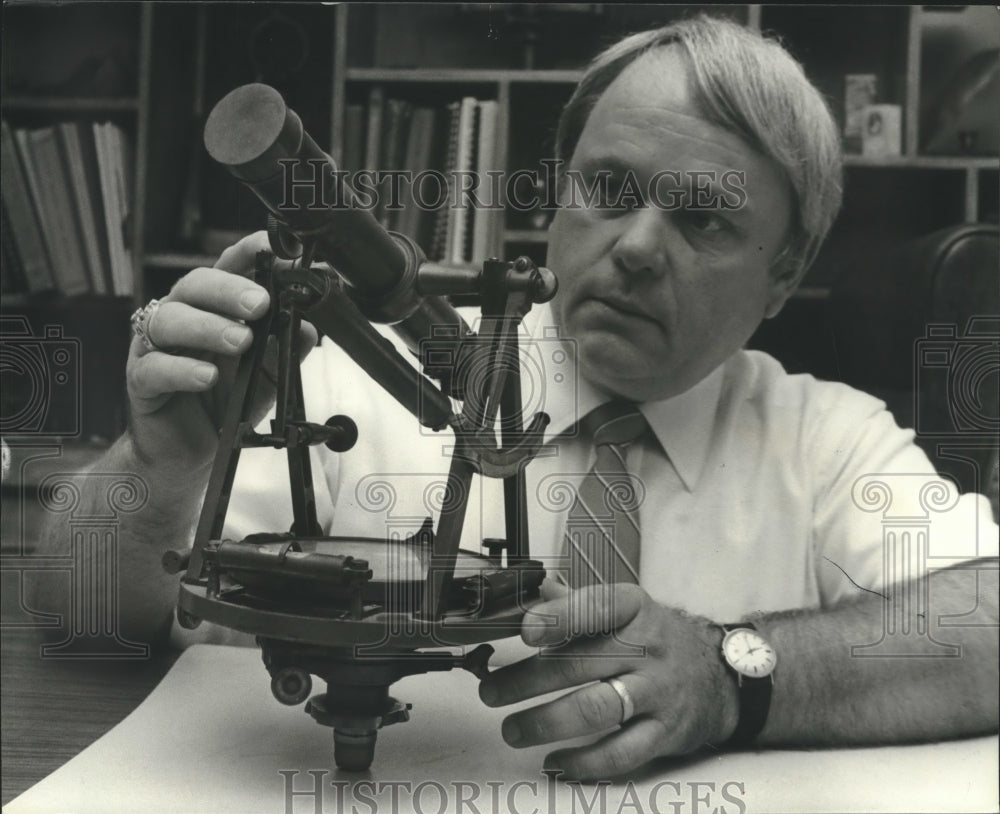 1980 Richard E. Straub, Jefferson Director of Public Works - Historic Images