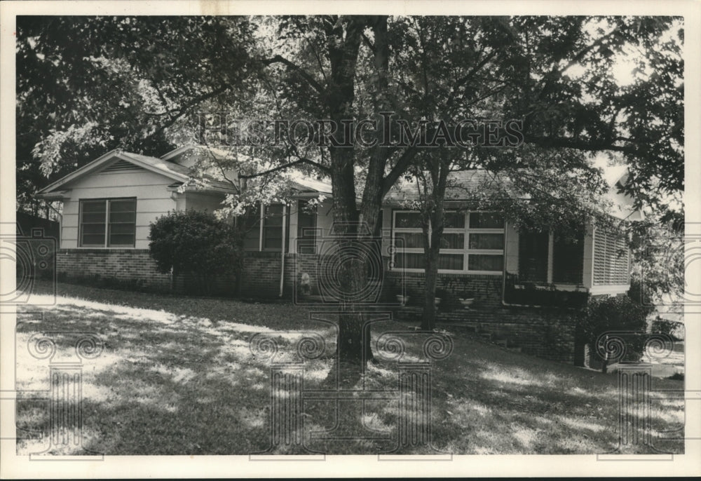 Press Photo Home of William L. Slagle, 1101 Sunset Boulevard - abna41254 - Historic Images